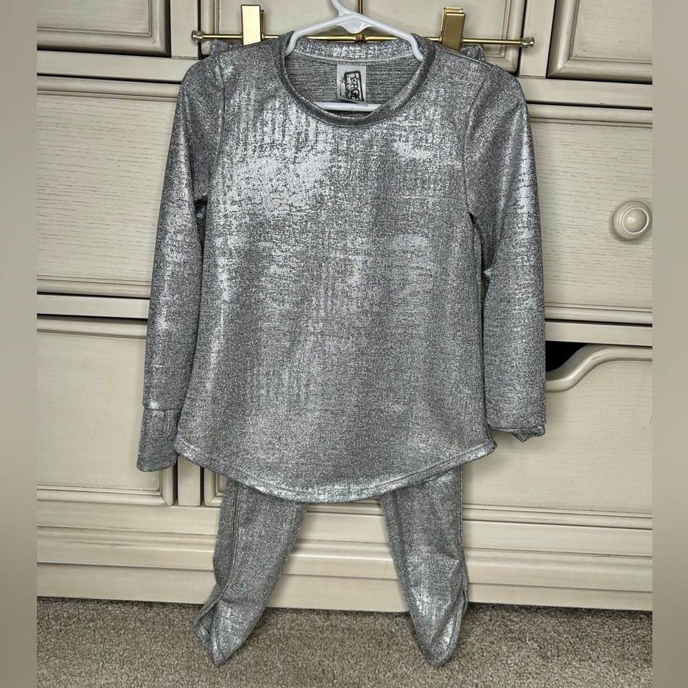 Erge Designs Metallic Silver Pants Set